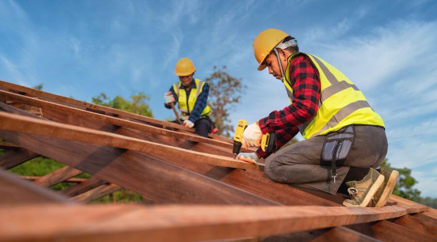 Professional residential roofers in Plankinton, SD